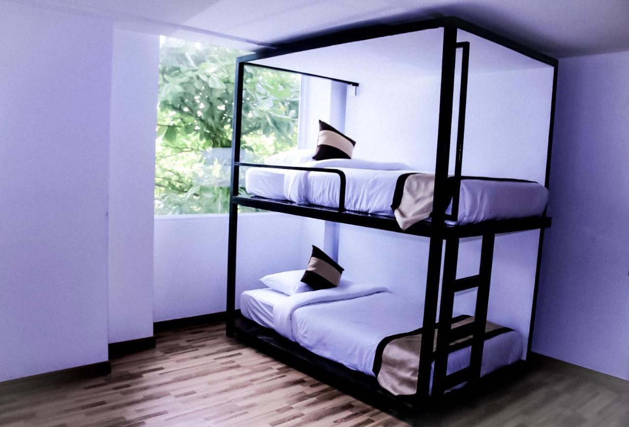 The Lodge Yangon Poshtel Kültér fotó
